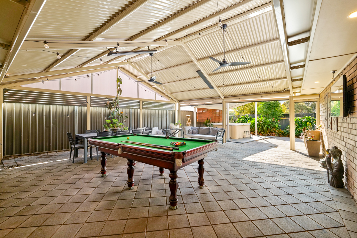 33 Sir James Hardy Way, WOODCROFT SA 5162